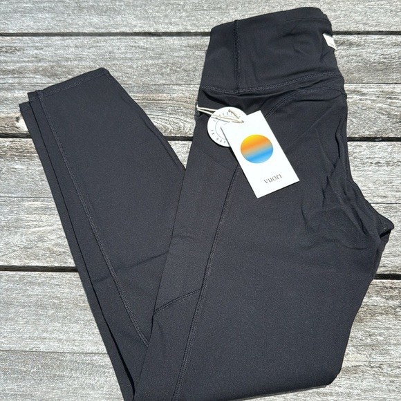 Vuori Pants - Vuori Stride Leggings Black Women's Small NWT 🖤✨